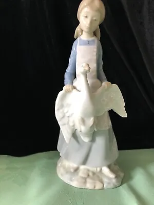 Buy Lladro Nao Figurine Girl Holding Flapping Goose • 10£