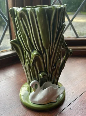 Buy SYLVAC Green Swan Vase. • 8£
