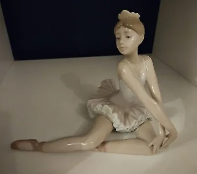 Buy Lladro Porcelain Sculpture Ballerina Graceful Pose Retired Rare Mint • 49.99£