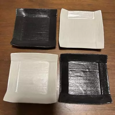 Buy Hasami Ware Koyori Black Mat White 4 Small Plates • 88.94£