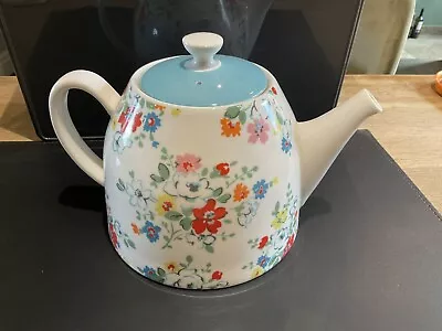 Buy Cath Kidston Clifton Rose Teapot • 14£