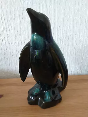 Buy Penguin Model / ? Blue Mountain • 1.99£