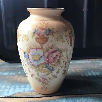 Buy Crown Devon Fieldings Vase • 14£