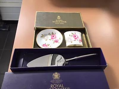 Buy Royal Worcester Cake Slice & Butter Curl Dish & Tooth Pick Holder Set - Boxed • 1.99£