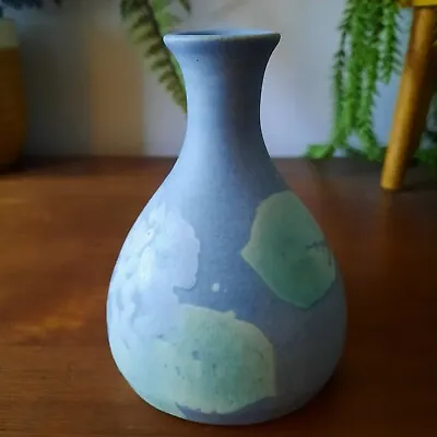 Buy   Carol Wynne Morris Conwy Studio Pottery Vase  • 9.50£