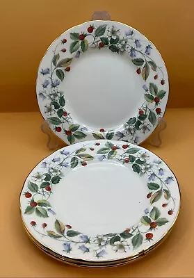Buy Vintage Duchess  Strawberry Fields 4 Dinner Plates - Bone China - England • 25.99£