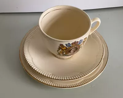 Buy Clarice Cliff Newport Pottery Co. Plate, Cup, Saucer Queen Eliz.11 Coronation • 34.99£