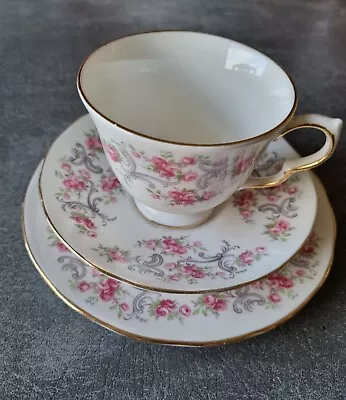Buy Royal Osborne Vintage Floral 3pc China Tea Cup & Saucer Set • 19.99£