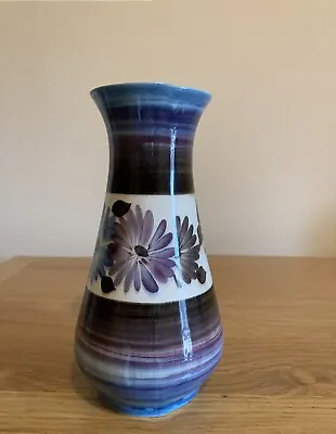 Buy Babbacombe Pottery Vase. • 7£