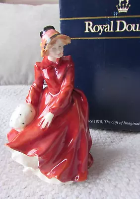 Buy Royal Doulton HN3207 ‘Louise’ 1989  Figure • 25£