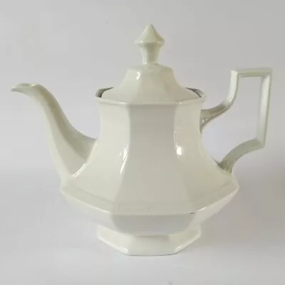 Buy Johnson Brothers Heritage White Teapot • 35£