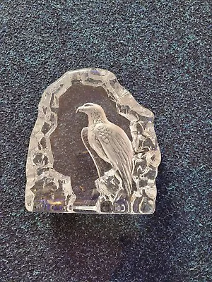 Buy Paperweight - Mats Jonasson Reverse Etched Lead Crystal Eagle - Hand Signed • 60£