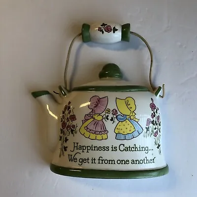 Buy Lorrie Design Ceramic Tea Pot Wall Pocket Vase Girls Happiness Is Catching • 15.37£