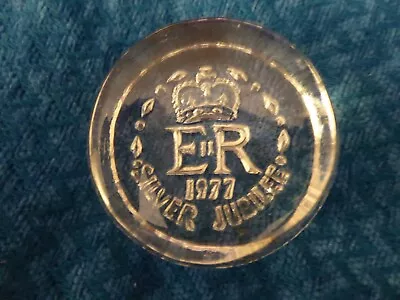 Buy Vintage Dartington Glass Paperweight Queen Elizabeth Silver Jubilee Excellent • 6.50£
