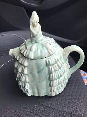 Buy The Dainty Lady Tea Pot  • 9.99£