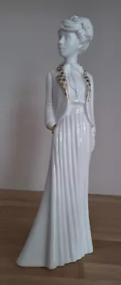 Buy Virginia By Pauline Shone Spode Bone China White & Gold Figurine - 24cm Tall • 25£