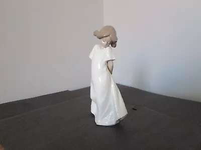 Buy Lladro / Nao Figurine 'So Shy' Girl Figurine 1109 8  High (retired) • 14.95£