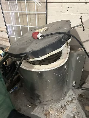 Buy Large Oval Used Electric 3 Phase Pottery / Glass Forming / Annealing Kiln. • 150£