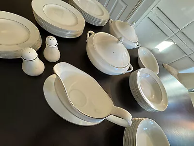 Buy 47pc Wedgewood Signet Platinum Dinner Set 8 Place Settings. Excellent Condition. • 450£