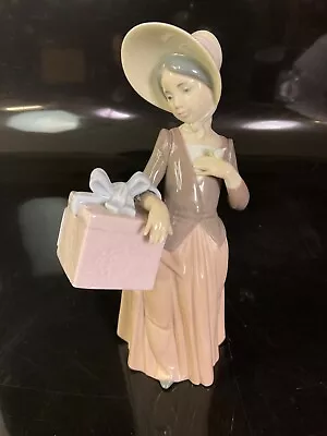 Buy Rare Lladro Porcelain Figurine GONE SHOPPING No. 6488 Retired • 19.99£