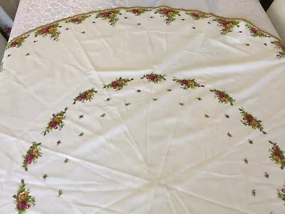 Buy Royal Albert Doulton Old Country Roses 84x63’ Oval Tablecloth+ Napkins • 84.83£