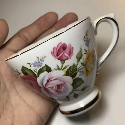Buy Royal Sutherland Bone China Made In Staffordshire England Tea Cup • 8.92£
