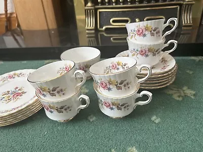Buy Royal Stafford Patricia Tea Set • 20£