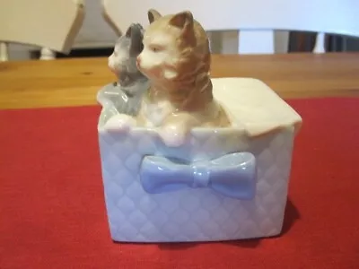 Buy Vintage Fine Spanish Porcelain NAO By Lladro 'Kittens In Box' Figurine • 9.95£