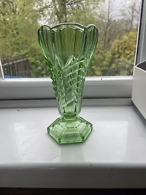 Buy Davidson Green  Glass Vase Pattern 259 • 8£