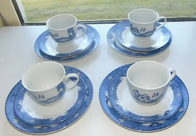 Buy Royal Norfolk China Willow Pattern Blue And White 4 X Cups Saucers Plates • 12£