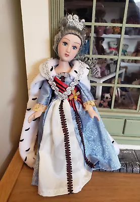 Buy Stunning Porcelain Dolls House Doll Queen / Royal Lady 19cm Tall NEW • 4£
