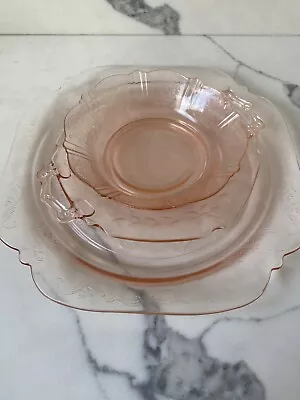 Buy Vintage Pink Depression Glassware 3 Pieces — Platter, Plate & Small Bowl Macbeth • 96.50£