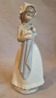 Buy Vintage Spanish Porcelain Figurine, 'Sweet Girl' , Nao By Lladro #0241G • 0.99£