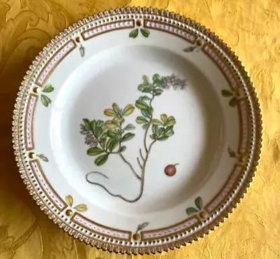 Buy Royal Copenhagen Plate  Flora Danica 20/3573 Tableware 1987 Near Mint • 788.57£