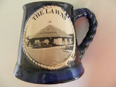 Buy Gt . Yarmouth  The Lawns (Care Homes)  Christmas 1994  Pottery  Tankard  / Mug   • 19.99£