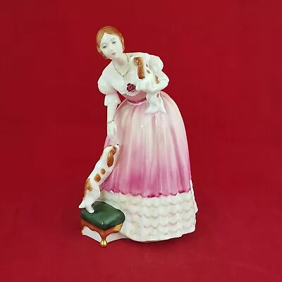 Buy Royal Doulton Figurine HN3125 - Queen Victoria - 6130 RD • 180£