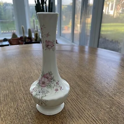 Buy Melba Ware Vase • 10£