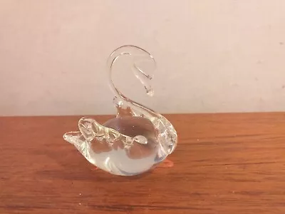 Buy Langham Glass Swan Figurine • 10£