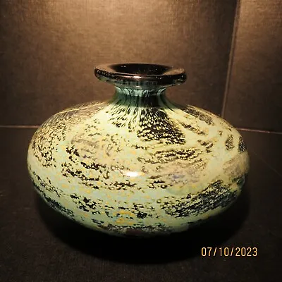 Buy Phoenician Glass Malta Vase. • 10£