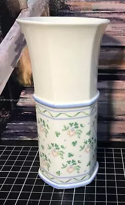 Buy Royal Tara Irish Fine Bone China Ceramic Vase Floral • 19£