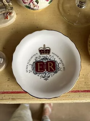 Buy Royal Grafton Bone China Queen Elizabeth II Silver  Jubilee Pin Dish  • 2£