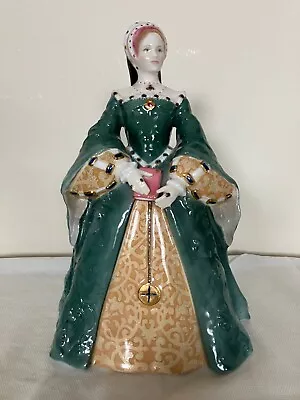 Buy ROYAL WORCESTER FIGURINE QUEEN MARY I,  LIMITED EDITION 4,500, No. 220 • 100£