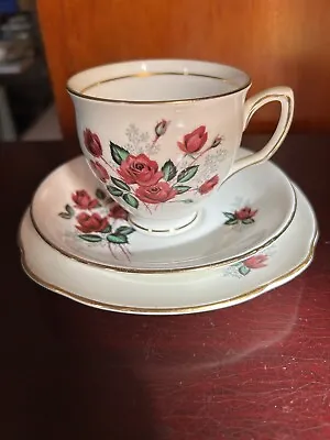 Buy Duchess Fine Bone China England Cup, Saucer & Plate Red/pink Roses On White • 9.40£