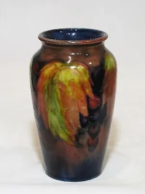 Buy William Moorcroft Flambe Leaf & Berry Vase • 137.44£