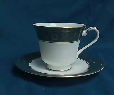 Buy Royal Doulton Carlyle Tea Cup And Saucer • 10.25£
