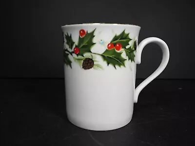 Buy Royal Grafton  Noel  Holly Vintage Christmas Fine China Mug • 12.99£