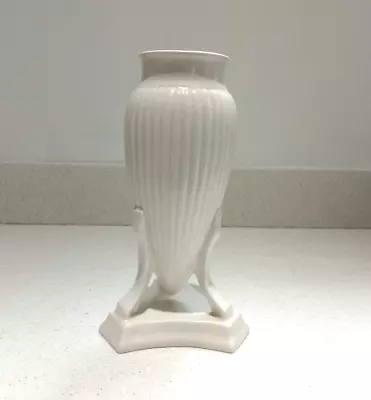 Buy Sylvac Neoclassiccal Style  Tripod White Ribbed Pottery Vase 629 • 20£