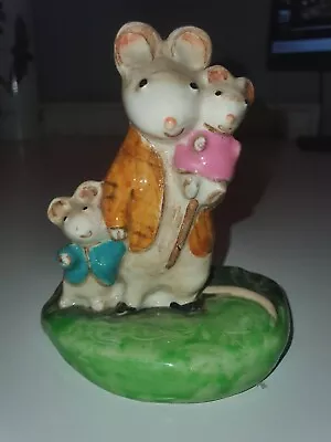 Buy Beswick Kitty Macbride 2526  A Family Mouse  Made In England! • 5£