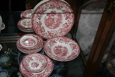 Buy Vintage Royal Staffordshire Dinnerware In The Tonquin Pattern In Red 10 Pieces • 142.08£