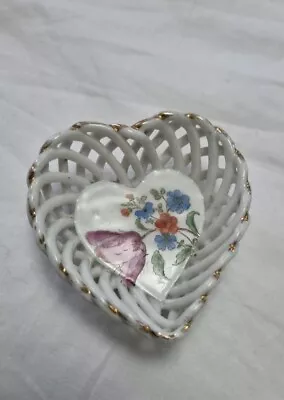 Buy Vintage Reticulated Heart Woven Lattice Bowl • 12£
